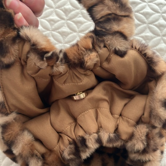 Leopard mini faux fur bag - Picture 3 of 6